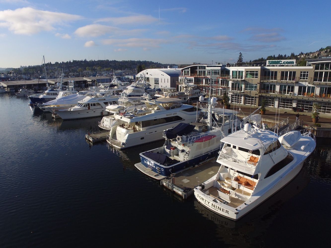 Salmon Bay Marine Center 2288: 2288 W Commodore Way, Seattle, WA 98199